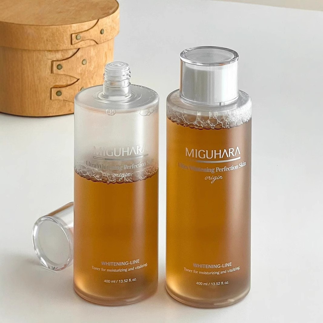 2 pcs MIGUHARA Ultra Whitening Perfection Skin (Origin)  Whitening-Line Toner for Moisturising & Vitalising (400mL)