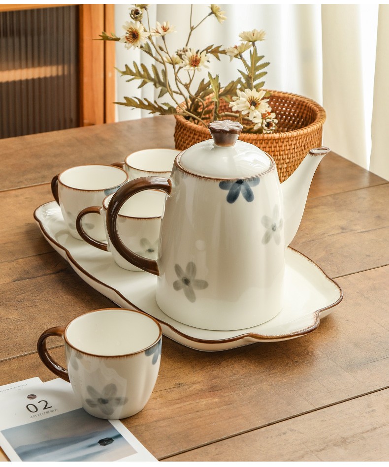 Water Pitcher