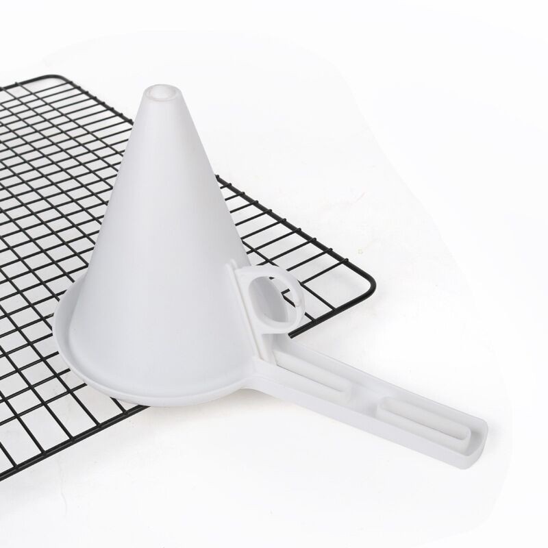 Cream Weight Funnel Handheld Cup
