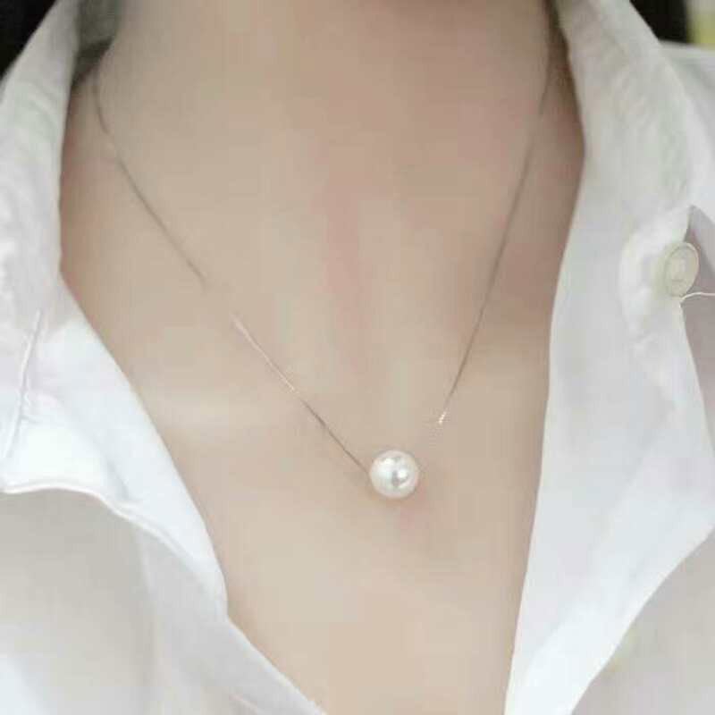 Pearl Necklace Hanging