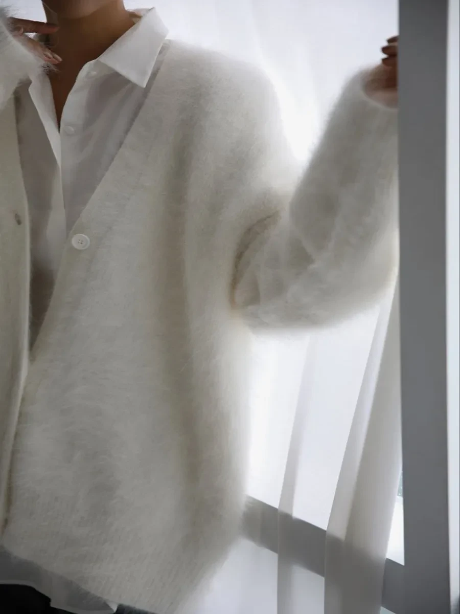 V-neck Button Cardigan Fall Winter Fashion Single Breasted Knitted Sweater