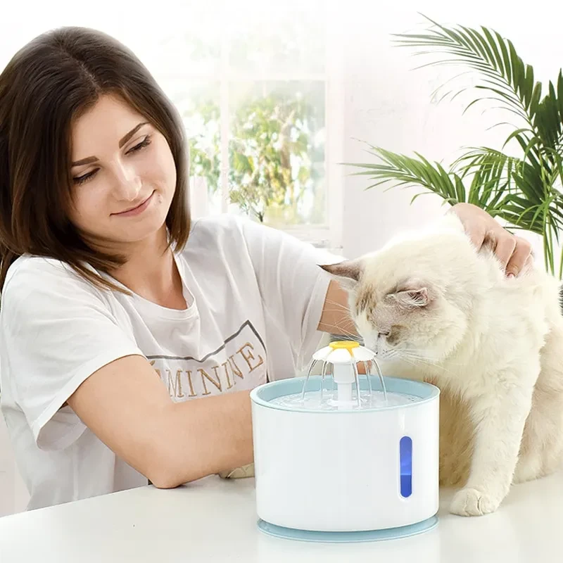 Automatic Pet Cat Water Fountain With LED Lighting