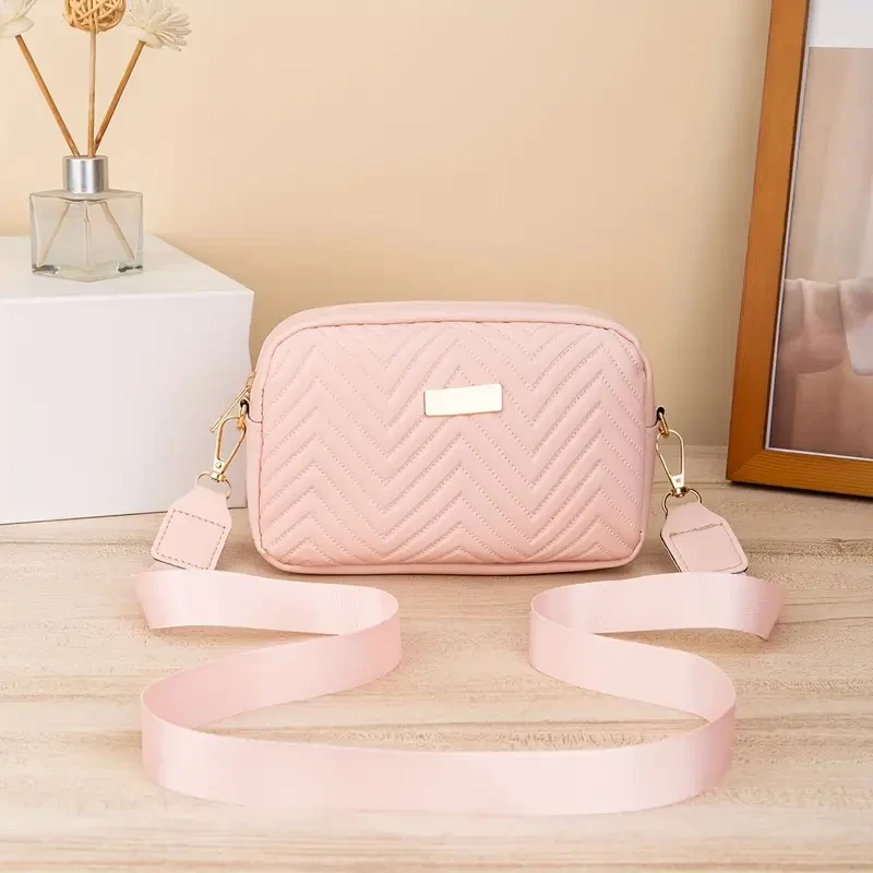 Elegant Quilted Crossbody Bag
