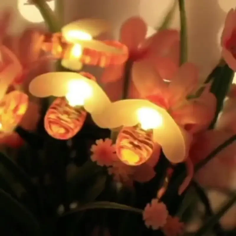 Solar Honey Bee String Lights  6.4m, 30 LED, 8 Modes