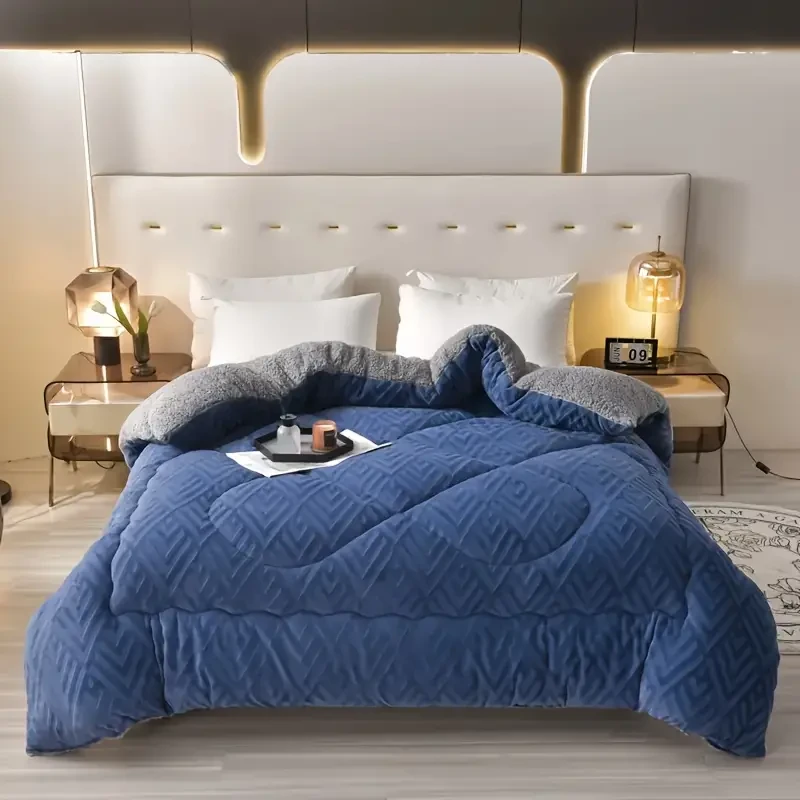 1pc Embossed Velvet Winter Comforter Ultra-Soft, Warm & Lightweight All-Season Blanket