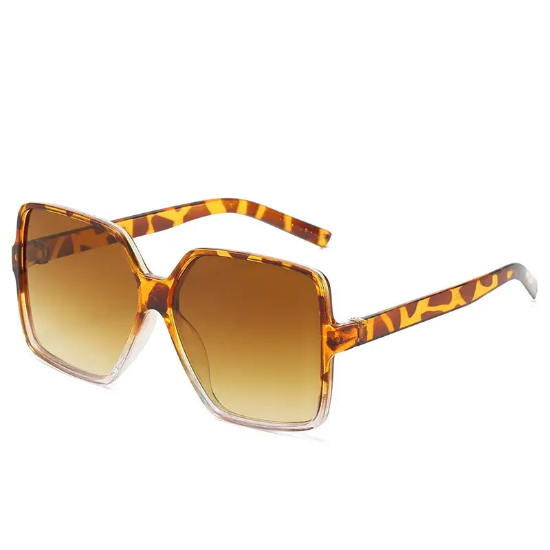 Women's Oversize Gradient Lens Sunglasses