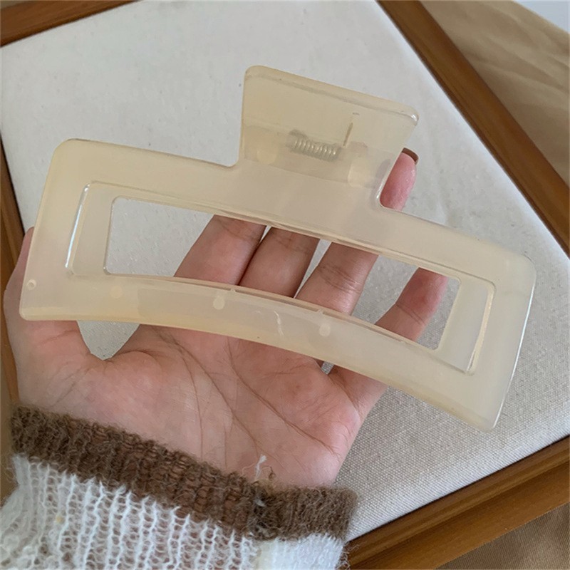 13cm Oversized Hair Clip  Simple & Versatile Hair Accessory for Girls