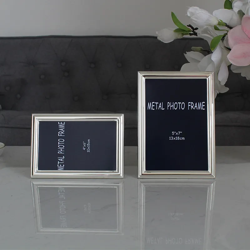 Home Accessories Modern Metal Table Hanging Wall Photo Frame