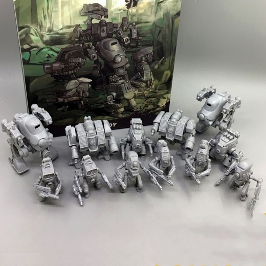Bare parts suit of military mecha model