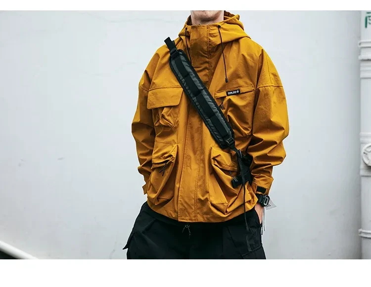 Hooded Jacket Men's Loose Three-dimensional Pocket Functional Windproof Jacket Casual Clothing