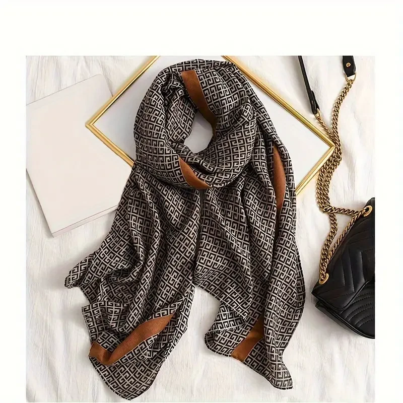 Basic Geometric Printed Scarf