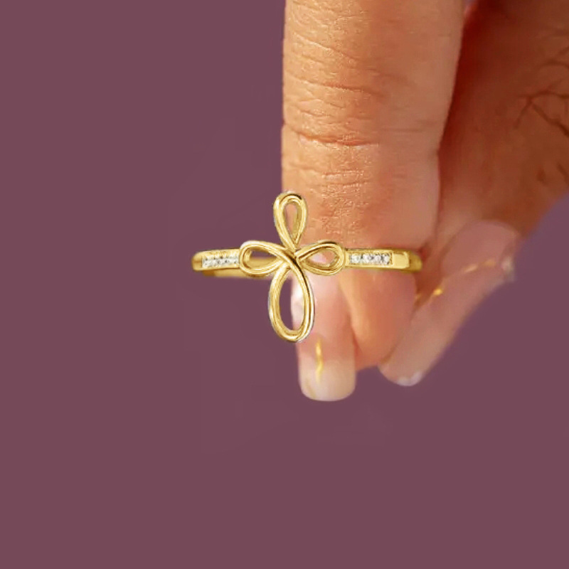 Simple Design Geometric Ring Cross Female