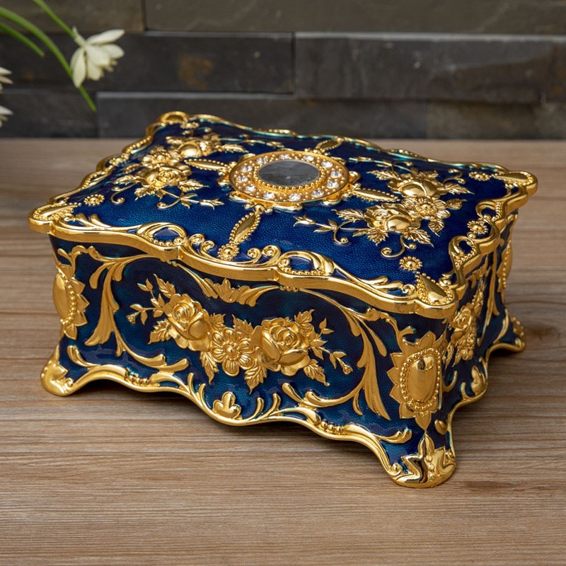 Metal Large Capacity Double-layer Jewelry Box Creative European Style