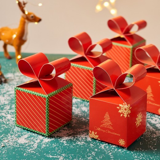 Christmas Box Peace Fruit Gift
