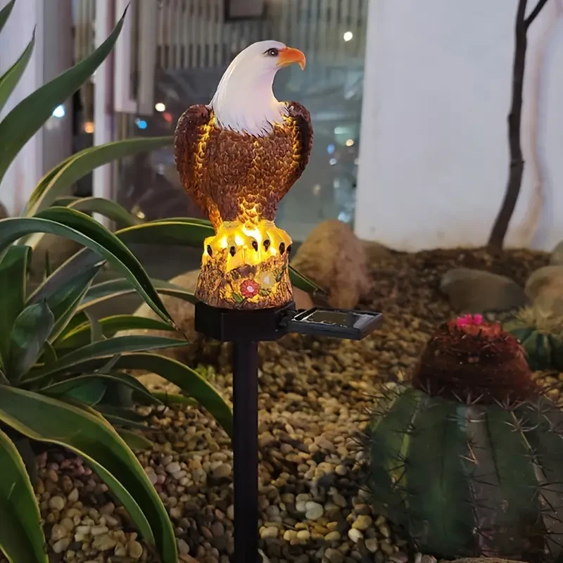 Solar-Powered Resin Eagle Garden Light - Outdoor Decorative LED Stake Lamp