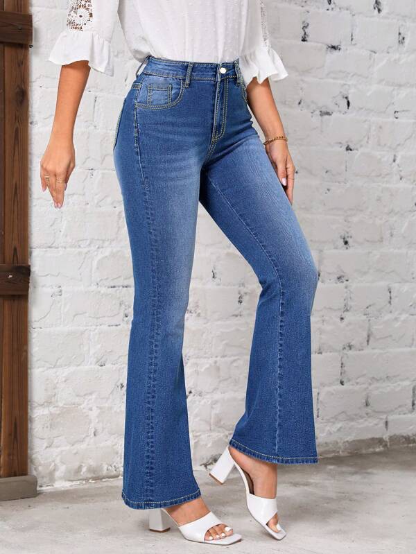 Women's Floral Embroidered Stretch Flared Jeans