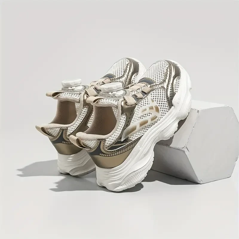 Trendy Cool Low Top Mesh Basketball Shoes