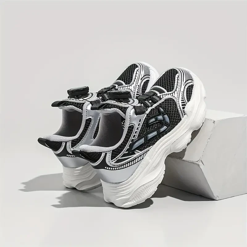 Trendy Cool Low Top Mesh Basketball Shoes