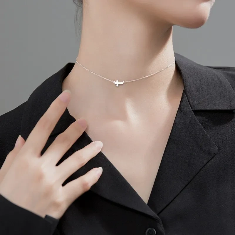 Fashion Cross Clavicle Necklace