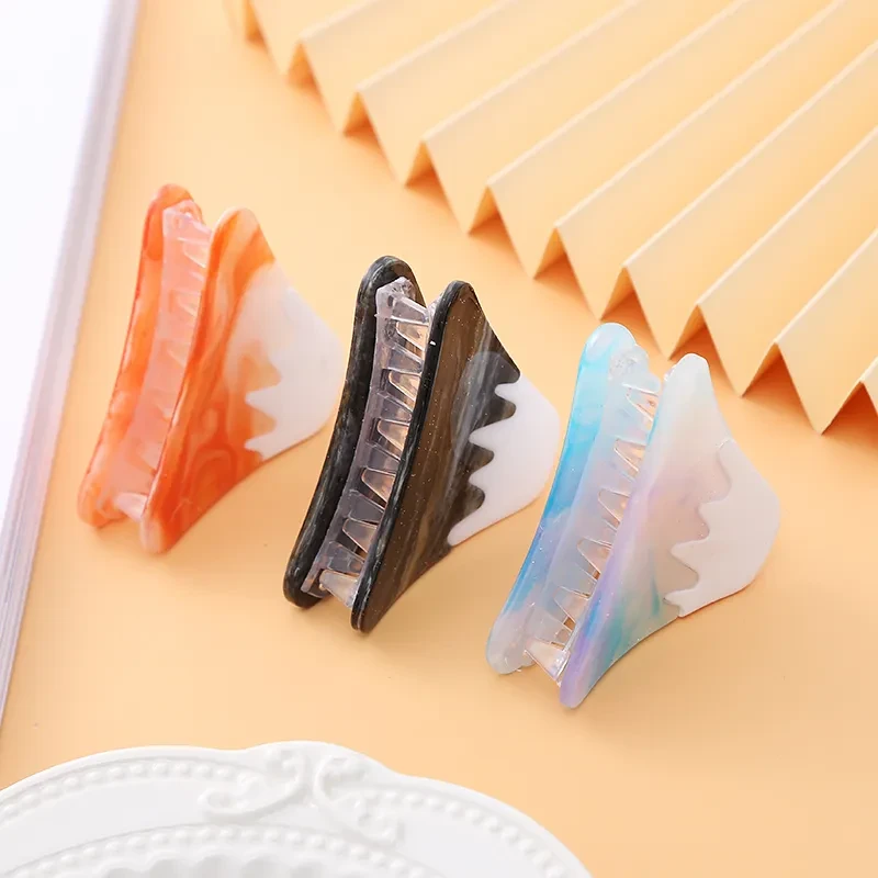 Mountain Gradual Grab Clip