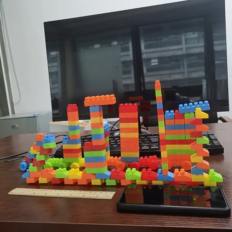 150pcs Educational Toy Blocks - Enhance Creativity & Motor Skills