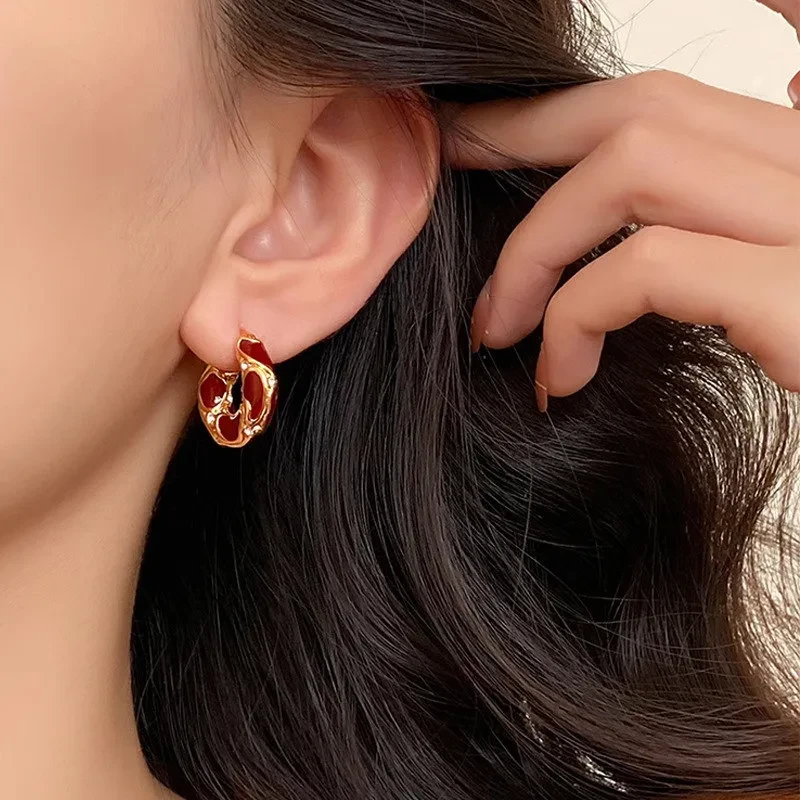 Fashion Jewelry New Trendy Enamel Color Metal Texture Small Hoop Earrings For Women Gold Plated Statement Ear Buckle Creative Jewelry Gifts