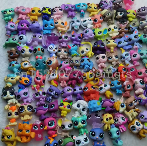 12pcs 2-3cm Old Pet Toys Cat Puppy Figure Mini dolls Toy Figures Classic Little Pet Cat Dog Animal Action figures Toys