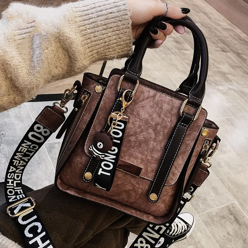 Fashion wide shoulder strap shoulder bag