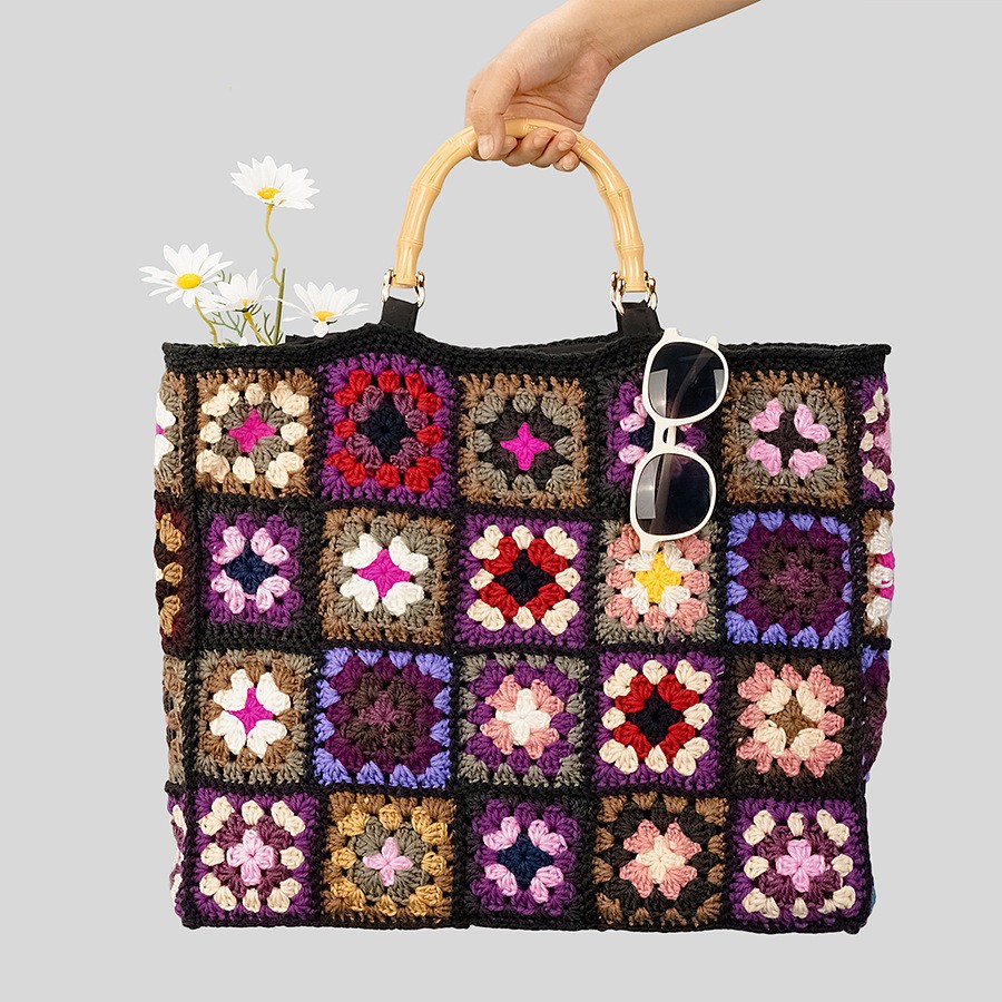 Retro Fashion Women's Bamboo Shoulder Bag
