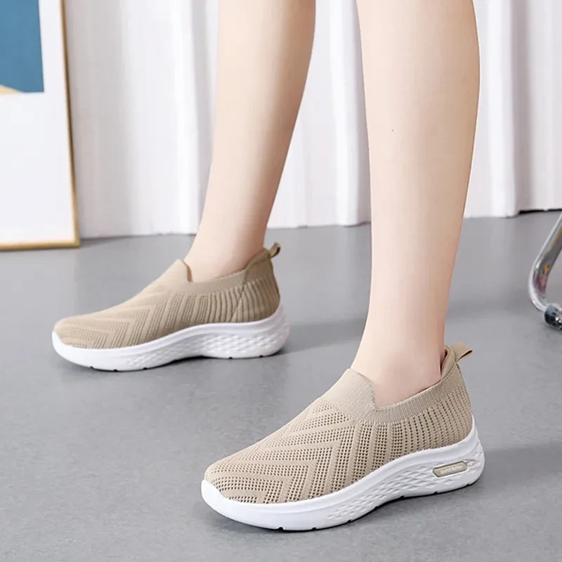 Women's Casual Mesh Slip-On Sneakers