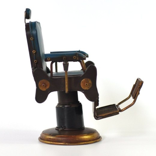 Creative Cashier Tin American Barber Shop Chair Model