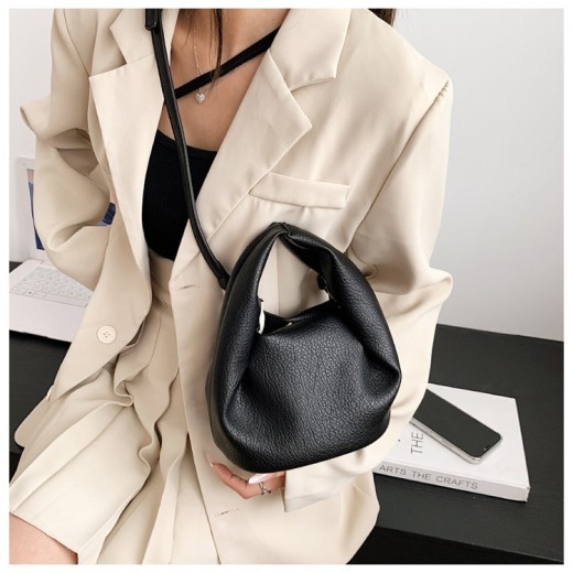 High-grade Crossbody Portable Pleated Cloud Bag For Women