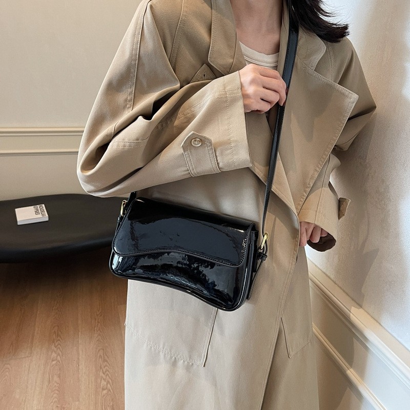 Fashion Women's Shiny Simple Shoulder Bag