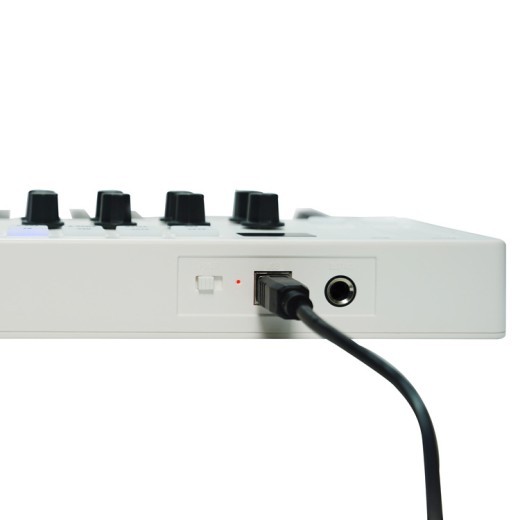 Portable MIDI Keyboard Controller