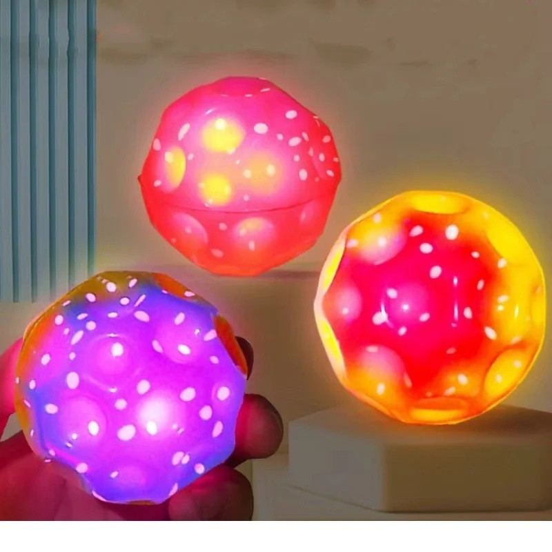 Glowing Extreme High Bouncing LED Space Ball