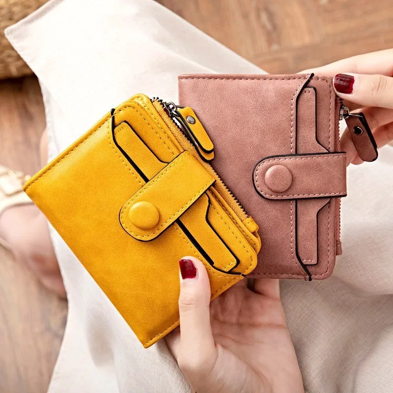 Women's Wallet with Multiple Card Slots