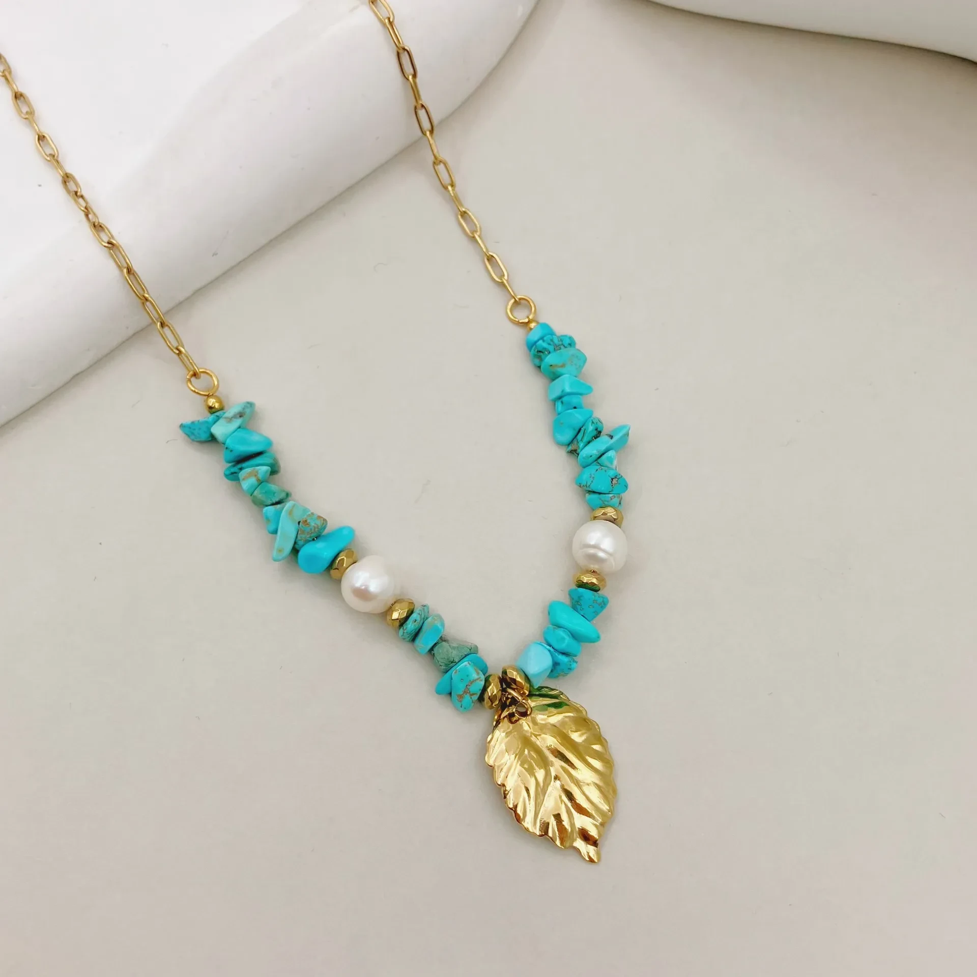 Gold Blue Natural Stone Leaf Pendant Freshwater Pearl Necklace