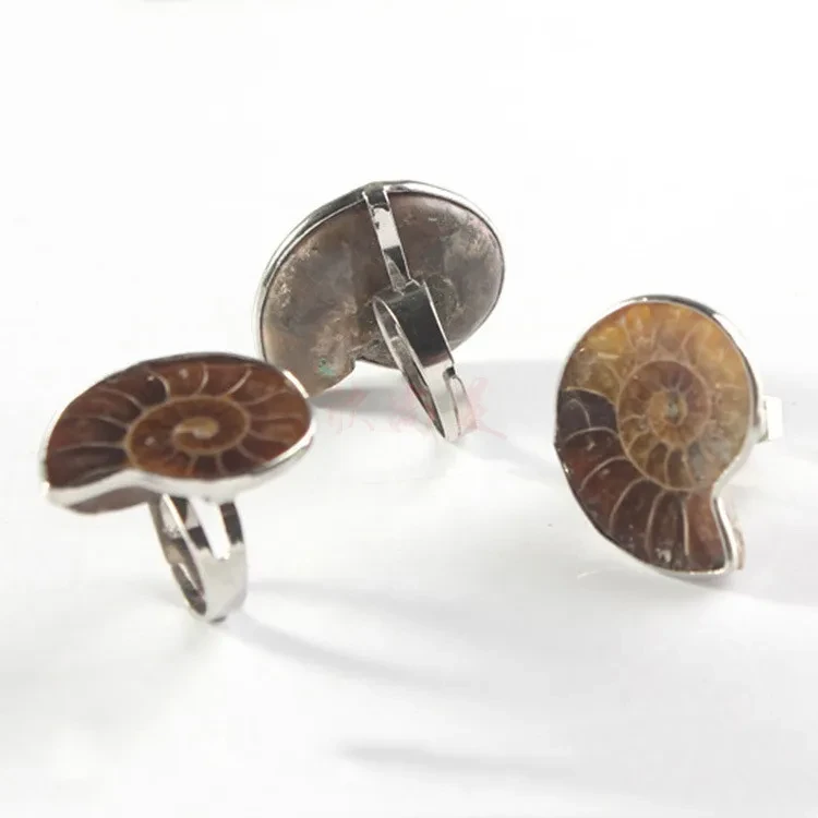 Natural Stone Snail Boys And Girls Fashion Eye-catching Ring
