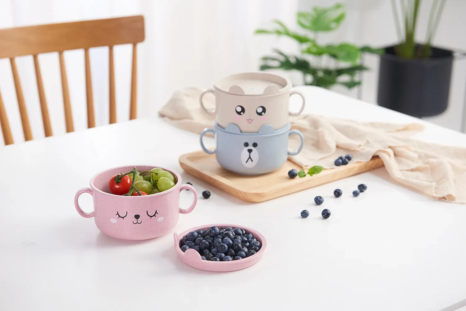 Children'S Three-Dimensional Cartoon Environmental Protection And Safety Infants Anti-Scalding Binaural Wheat Straw Covered Bowl