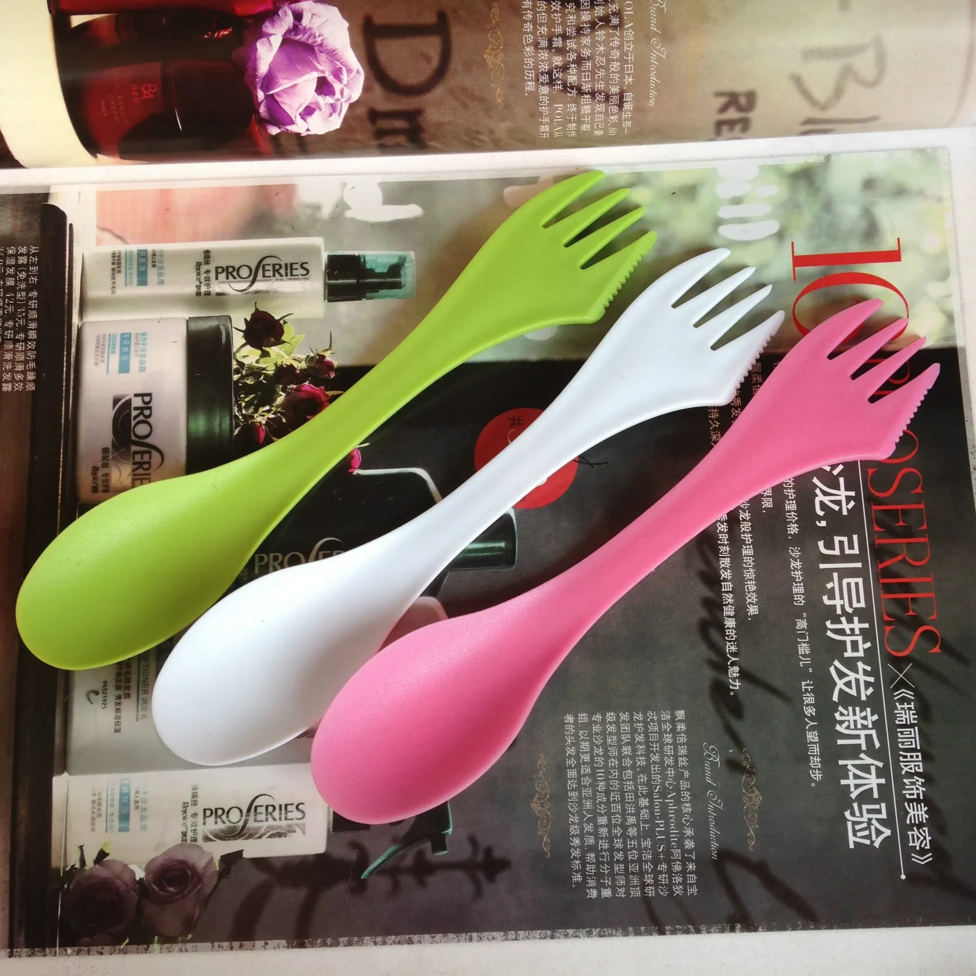 Multifunctional Creative Tableware Outdoor Portable Spoon