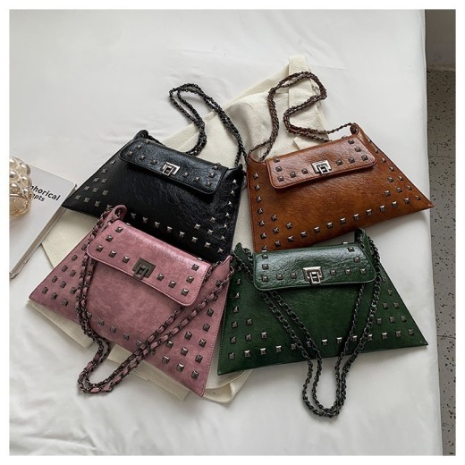 Rivet Bag Envelope Chain Crossbody