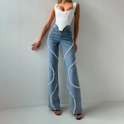 Loose Straight Leg Jeans And Fashionable Casual Pants With A Rhine Stone Denim Design Around Them Suitable For Women