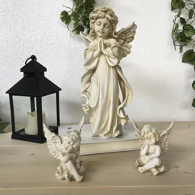 Retro old style girl sculpture small plaster statue