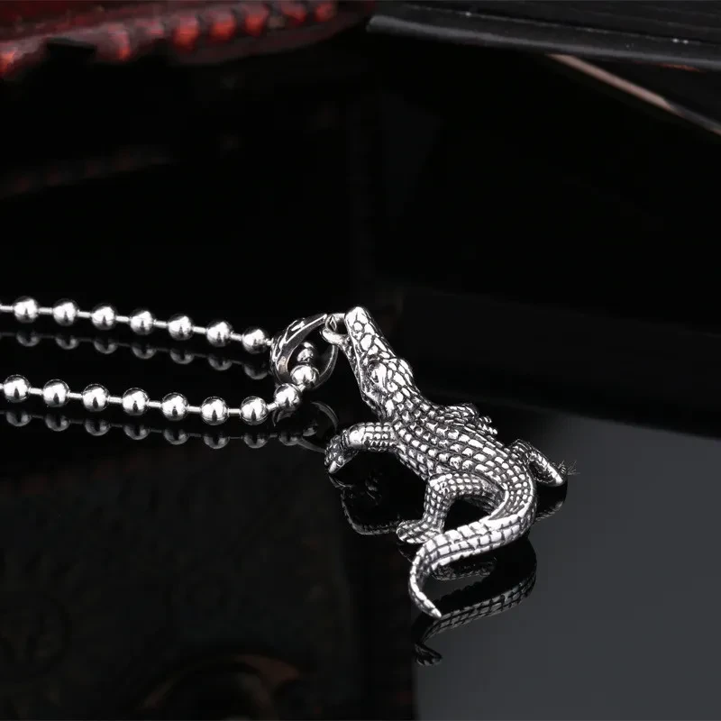 Animal Jewelry Wholesale Titanium Steel Pendant Men's Crocodile Pendant
