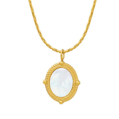 Jada Gold Shell Pendant