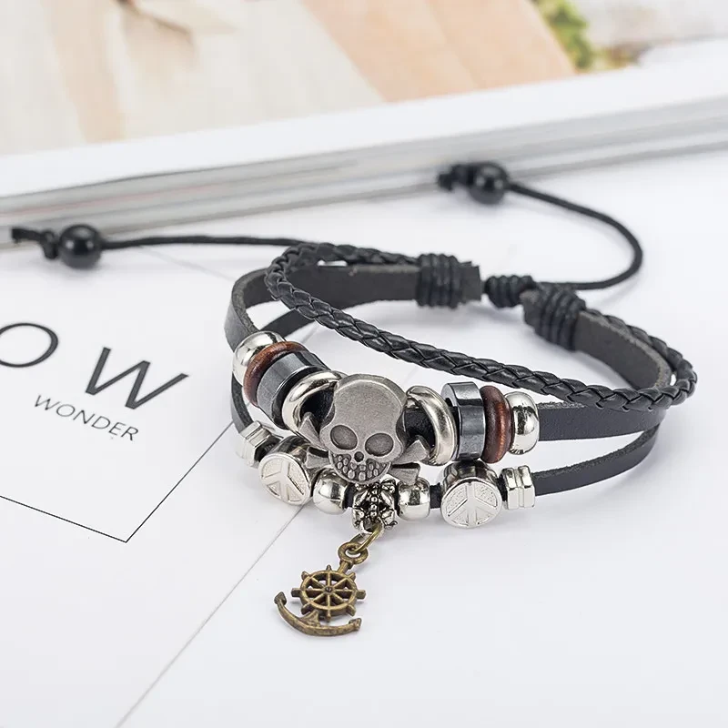 Skull rudder pendant bracelet