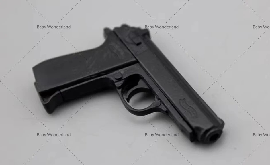 1/12 Ratio PPK Soldier Pistol Weapon Model