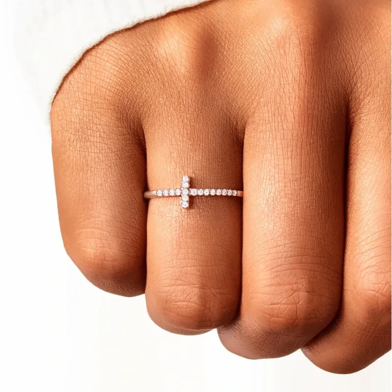 Women's Fashion Cross Ring