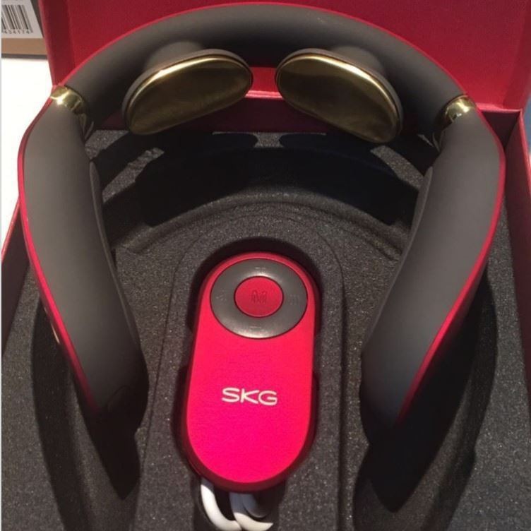 Red Distinguished Cervical Spine Massager