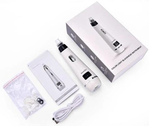 Three-Color Light-Absorbing Blackhead Artifact